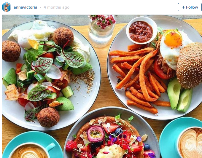Về chế độ tập luyện, cô vẫn luôn tập theo các bài tập đã hướng dẫn trên instagram nhưng chú trọng vào cường độ cao để đốt nhiều calo hơn đồng thời không quên luyện tập cơ bắp để cơ thể săn chắc.
