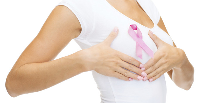Thiếu hụt vitamin D làm tăng gấp đôi nguy cơ ung thư vú hoặc báo hiệu sự hình thành của một khối u ác tính nào đó. Căn bệnh ung thư vú thường bắt đầu bằng một khối u ác tính từ một góc ngực rồi lan ra toàn bộ phần vú.