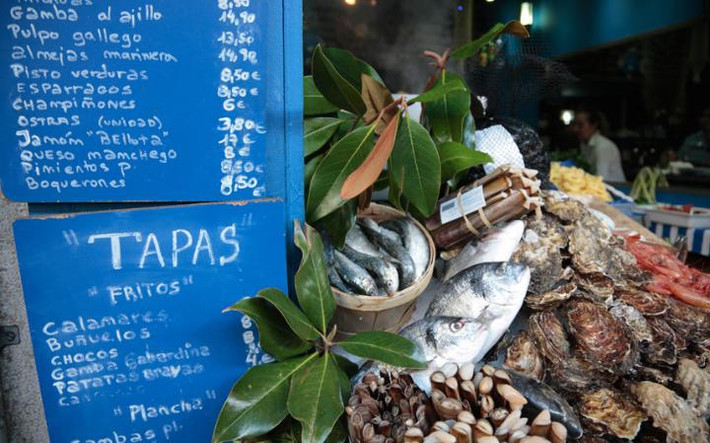 Thành phố Barcelona không chỉ nổi tiếng bởi hải sản tươi ngon và những quán bar nhỏ theo mô hình gia đình.