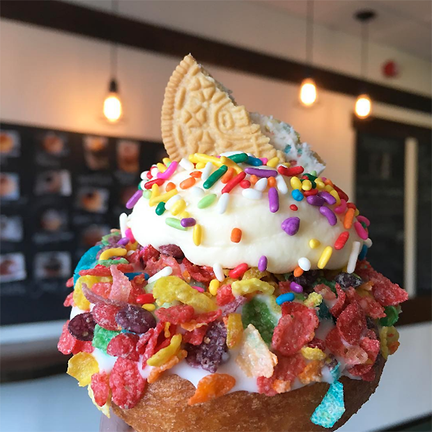Bánh Tacos Mexico làm bằng mì ramen ngoài việc chứa rất nhiều carb thì còn chứa quá nhiều muối. Lượng muối trong nhân một chiếc bánh tacos bằng nửa nhu cầu muối của một người trong ngày.