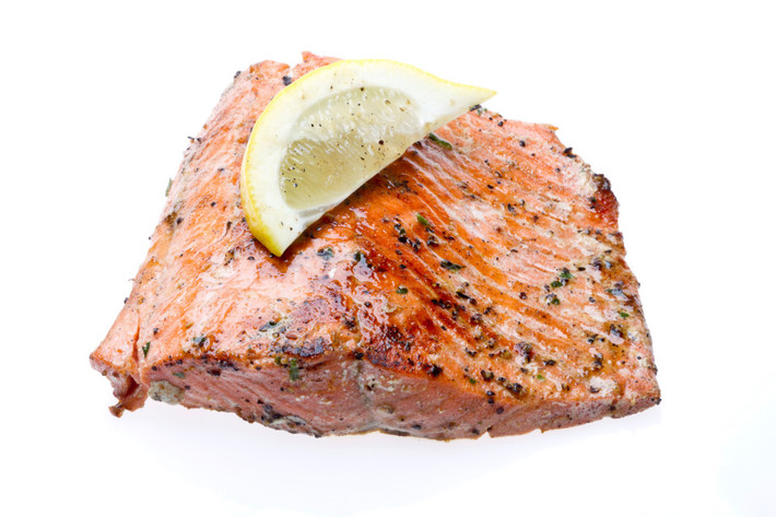 Tuy vậy, nếu bổ sung axit béo này thì nên chọn dầu omega-3 thay vì chọn dầu gan cá. Cũng có thể dùng dầu hạt lanh nhưng dầu thực vật thì khó hấp thu hơn dầu cá. Liều lượng cho người lớn là khoảng 450 EPA và DHA mỗi ngày. Trẻ em cần ít omega-3 hơn người lớn nên tốt hơn nên chọn các nhãn hiệu dành cho trẻ em.