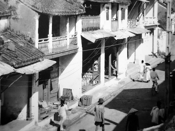 Một góc phố nhộn nhịp của Hội An.