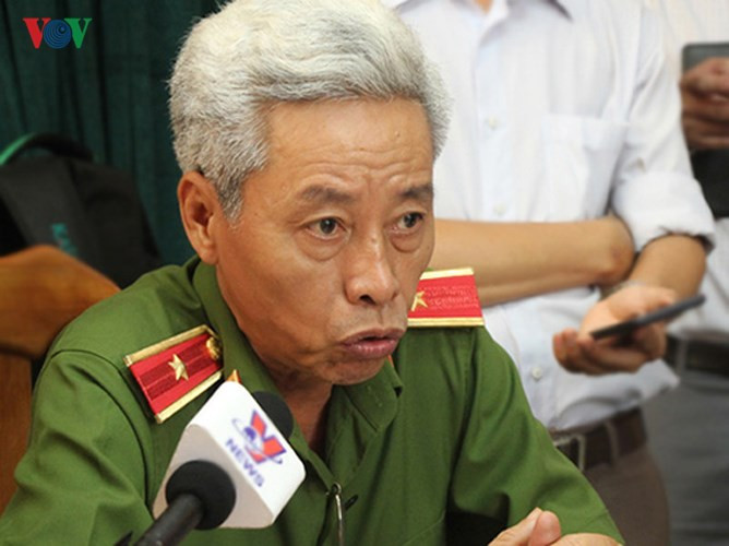 Tại buổi họp báo sáng 15/5, Thiếu tướng Phan Anh Minh - Phó Giám đốc Công an TPHCM cho biết, một nữ Phó Trưởng Công an quận 3 là người đầu tiên phát hiện manh mối của băng trộm đâm thương vong 5 hiệp sĩ trên đường Cách Mạng Tháng Tám (quận 3, TPHCM), trong đó 2 hiệp sĩ đã tử vong. Trong ảnh: Thiếu tướng Phan Anh Minh tại buổi họp báo (Ảnh: Tiến Dũng)