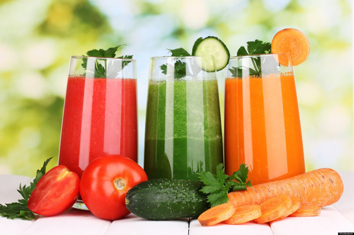 Hiện nay có nhiều cách giảm béo, đánh tan mỡ bụng hiệu quả từ việc áp dụng các biện pháp thiên nhiên đến công nghệ hiện tại. Dù thời gian có phần lâu hơn nhưng cách giảm mỡ bụng bằng thiên nhiên, các nguyên liệu sẵn có vẫn được chị em ưa chuộng bởi tính an toàn, thân thiện với sức khỏe Sinh tố trái cây là món nghiền của nhiều người trong đó có những loại sinh tố có tác dụng giảm mỡ bụng hiệu quả. Sau đây là 5 loại sinh tố trái cây có tác dụng giảm mỡ bụng mà bạn có thể áp dụng.