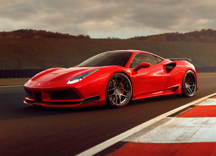 Với gói độ N-Largo dành cho 488 GTB, Novitec Rosso đã lấy cảm hứng từ "huyền thoại" Ferrari F40 - mẫu siêu xe dùng động cơ tăng áp nổi tiếng nhất của Ferrari. Khác với gói độ trước đây từng được Novitec Rosso tung ra cho 488 GTB, phần đầu xe đã được thay cản trước hoàn toàn mới, thay vì chỉ ốp cánh khuếch tán ở bên dưới cản "zin".