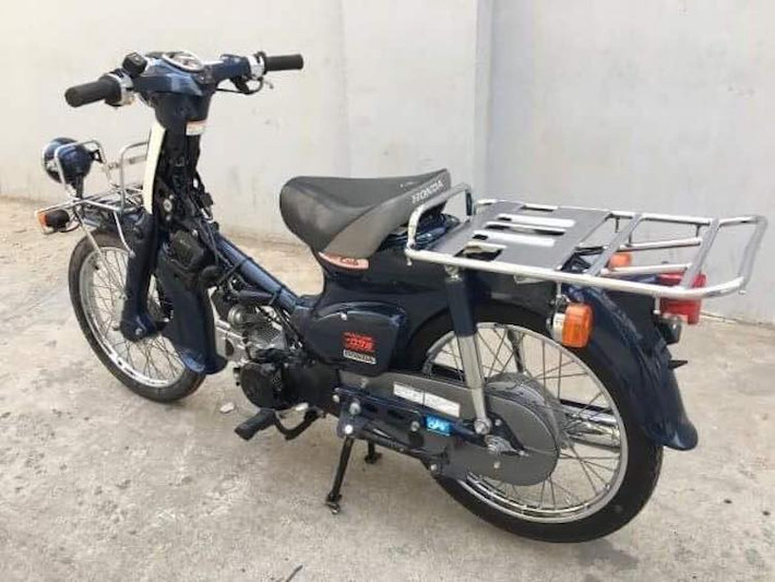 Tại Nhật, mẫu xe này vẫn còn được ưa chuộng tới nỗi phiên bản Honda Super Cub FI 50 cc với thiết kế như các dòng Cub 81 năm xưa vẫn còn được sản xuất, nhưng được nâng cấp với công nghệ phun xăng điện tử Fi. Hiện nay, những chiếc Honda Super Cub FI 50 cc được nhập khá nhiều về Việt Nam bởi các cửa hàng tư nhân, tuy nhiên phiên bản "full option" với các trang bị chính hãng như chiếc xe trong bài viết vẫn là "hàng cực hiếm".