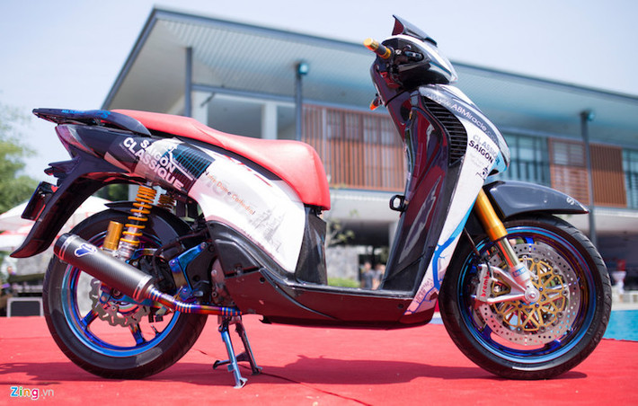 Chiếc SH độ của biker Sài Gòn góp mặt tại ngày hội Honda SH thu hút sự chú ý của thành viên các câu lạc bộ trên cả nước.