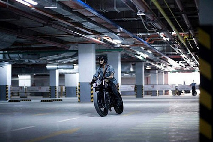 Khi trào lưu cafe racer, tracker... bắt đầu phổ biến trên Thế giới, Trần Lập cũng nhanh chóng sở hữu một chiếc Honda FTR223. Bên cạnh Honda CD125T, đây có lẽ là chiếc xe được anh độ nhiều nhất.