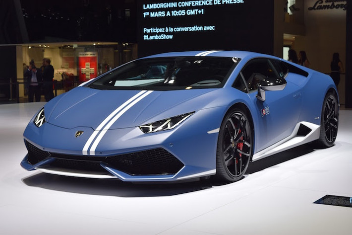 So với những chiếc Huracan bình thường, siêu xe Lamborghini Huracan Avio không có sự thay đổi nào về thiết kế.