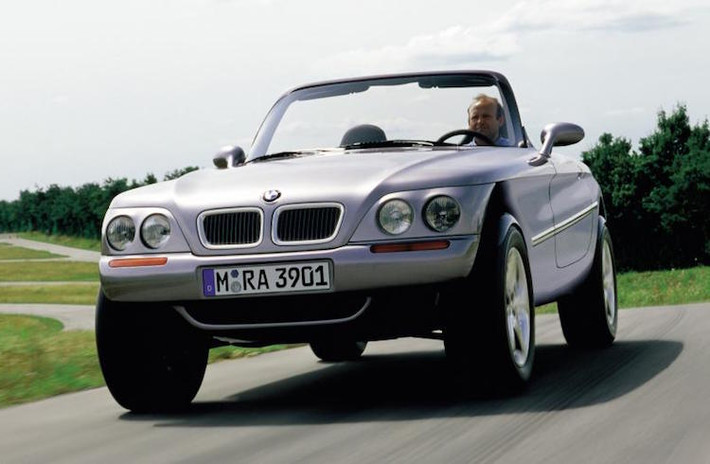1995 - BMW Z18 concept: Mẫu mui trần kỳ dị này là chiếc xe roadster offroad đầu tiên và duy nhất từng được BMW chế tạo. Nó có động cơ V8, hệ dẫn động 4 bánh, vỏ bằng nhựa và nội thất có khả năng bố trí lại.