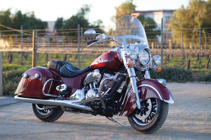 Được đặt tên theo thành phố Springfield - "quê nhà" của Indian Motorcycles, Indian Springfield là mẫu xe cruiser mới nhất được xây dựng dựa trên nền tảng của dòng Chief thế hệ mới.