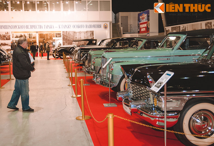 Tuy nhiên, điểm ấn tượng nhất của Oldtimer năm 2016 đó là để kỷ niệm 95 năm ngày thành lập, garage ôtô đặc biệt của Cơ quan bảo vệ nguyên thủ quốc gia Liên bang Nga hay còn được biết đến với tên gọi Kremlin Garage đã được trưng bày, với những chiếc xe "vô giá" do chúng là những "chứng nhân lịch sử".