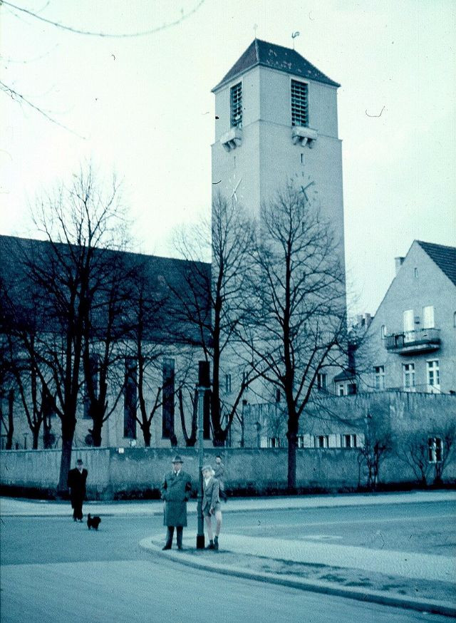 Nhà thờ Lindenkirche ở Berlin. Ảnh: Normann Flickr.