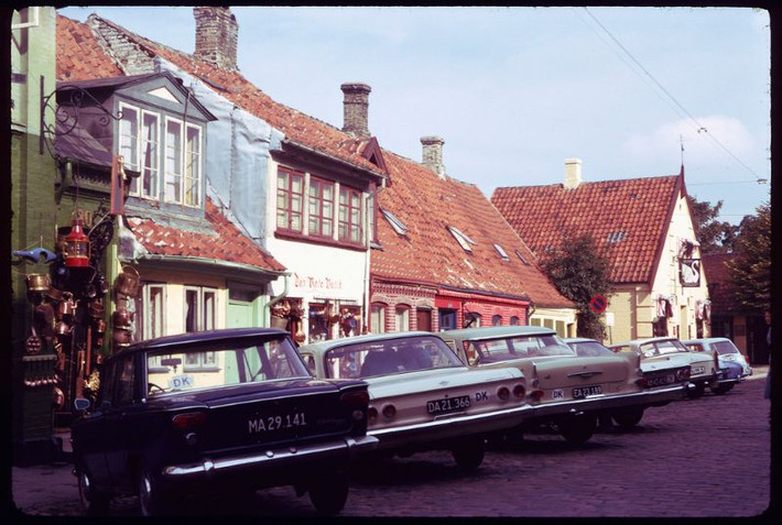 Những ngôi nhà cổ kính ở Odense. Ảnh: Vintag.