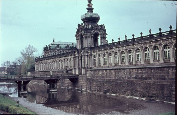 Lâu đài Zwinger ở Dresden. Ảnh: Normann Flickr.