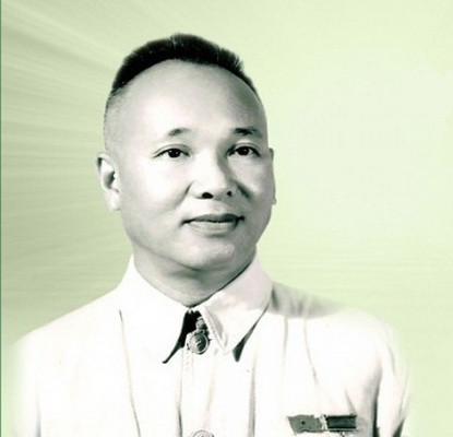 Trong tình cảnh ấy, Bộ trưởng Bộ Y tế – bác sĩ Phạm Ngọc Thạch - đã giao cho bác sĩ Hoàng Thủy Nguyên nhiệm vụ chế tạo vắc xin phòng bại liệt. Bác sĩ Hoàng Thủy Nguyên đã lập một đội gồm những bác sĩ người trẻ, quyết tâm hoàn thành nhiệm vụ được giao.