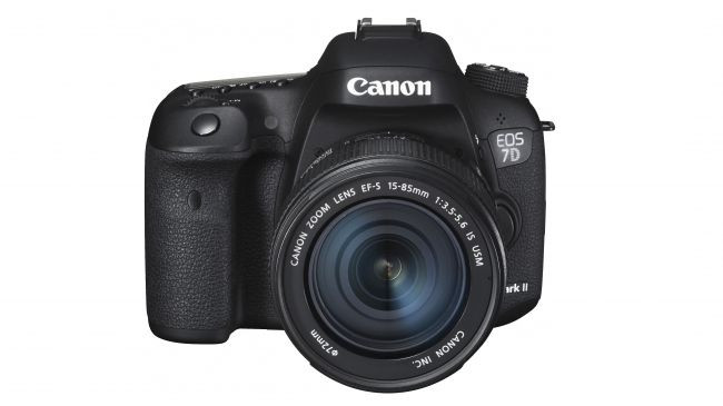 Canon EOS 7D Mark II giữ vị trí số 2 trong 10 mẫu máy ảnh DSLR tốt nhất 2015 . Một chiếc DSLR chụp nhanh như dòng máy chuyên nghiệp nhưng giá thành cho dân nghiệp dư.Cảm biến - APS-C, 20,2 Mp | Ống kính - Canon EF-S, EF | Màn hình - 3-inch, 1.040K chấm | Ống ngắm - Quang học | Chụp liên tục - 10 fps | Quay phim - 1080p | Trình độ người dùng - Nhiếp ảnh chuyên nghiệp. Giá chính hãng - 39,2 triệu đồng (1.800 USD).