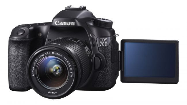 4. Canon EOS 70D. Chiếc DSLR đa năng tầm trung với mức giá giảm liên tục là một lựa chọn tốt cho nhiều người.Cảm biến - APS-C, 20,2 Mp | Ống kính - Canon EF-S, EF | Màn hình - rời 3-inch, 1.040K chấm | Ống ngắm - Quang học | Chụp liên tục - 7 fps | Quay phim - 1080p | Trình độ người dùng - Nhiếp ảnh hạng trung. Giá chính hãng - 26,1 triệu đồng (1.200 USD).