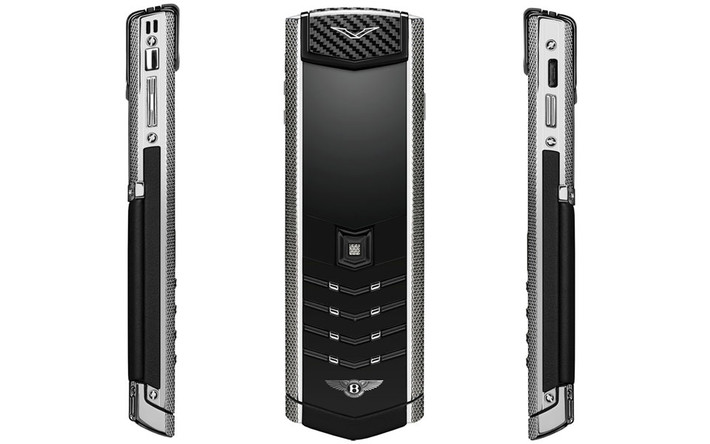 Điện thoại Vertu Signature for Bentley là một model điện thoại siêu sang nhằm hướng tới khách hàng là ông chủ của dòng xe hơi siêu sang Bentley Mulsanne Speed.