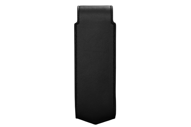 Chúng ta còn có logo "chữ B có cánh" làm bằng titanium, da bê Beluga Black ở mặt sau; các phím bấm trên keypad được phủ tinh thể sapphire, còn bản thân phím bấm nằm trên các viên rubies đắt đỏ.