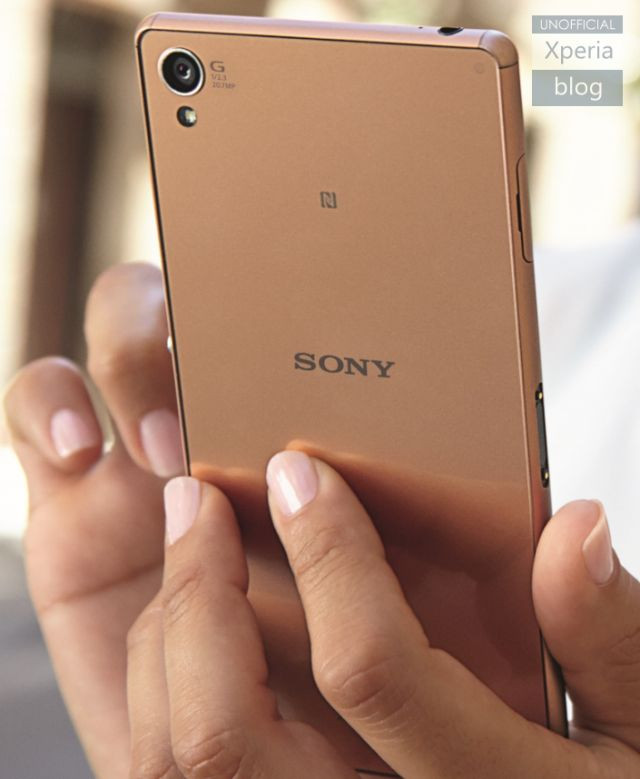 Ngoài ra, về camera không có nhiều thay đổi. Máy vẫn trang bị bộ cảm biến Sony Exmor 20,7MP như trên Z3 hiện nay. Bộ cảm biến này được đặt sau ống kính khẩu độ f2.0 cỡ 25mm. Camera trước được nâng cấp lên 5MP và cũng trang bị kính góc rộng 25mm.