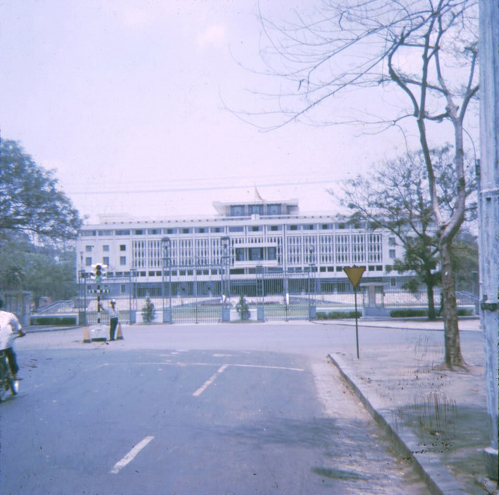 Dinh Độc Lập.