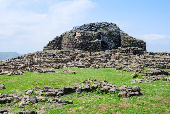 Su Nuraxi di Barumini đã được ghi vào danh sách Di sản văn hóa thế giới của UNESCO năm 1997.