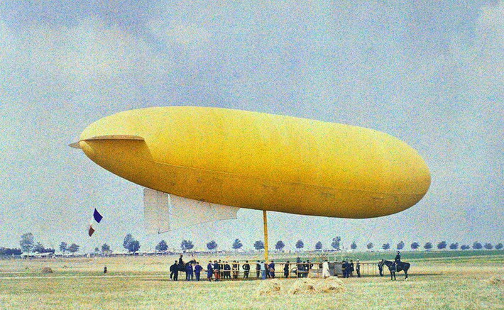 Khí cầu của công ty Zodiac Aerospace (Pháp) trước một chuyến bay.