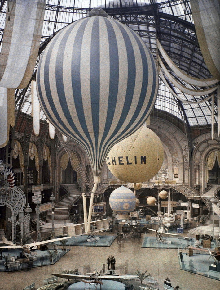 Triển lãm hàng không năm 1909 tại Bảo tàng Grand Palais.