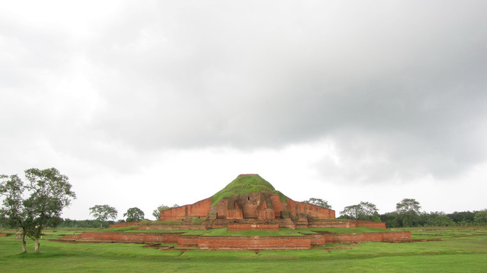UNESCO đã công nhận di tích Somapura Mahavihara là Di sản văn hóa thế giới vào năm 1985.