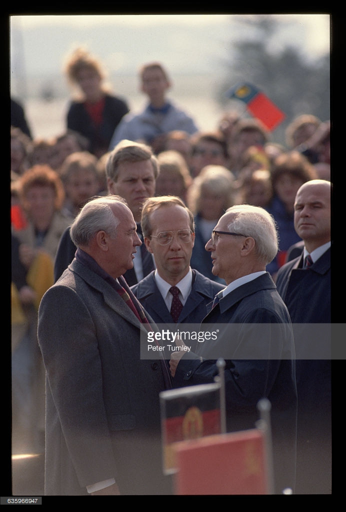 Tổng thống Liên Xô Mikhain Gorbachev ở Đông Berlin, ngày 6/10/1989.