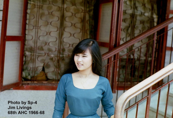 Rất nhiều lính Mỹ đã chụp những bức ảnh lưu niệm về bạn gái người Việt trong thời gian tham gia cuộc chiến tranh Việt Nam.