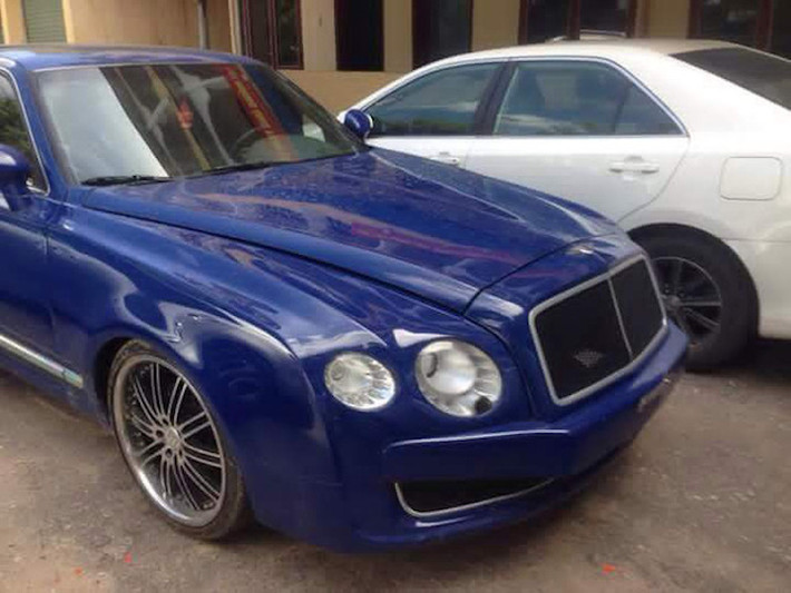 Lúc bị bắt, người vận chuyển chiếc "Bentley" đã không đưa ra được giấy tờ chứng minh nguồn gốc hợp pháp của xe. Chính vì vậy, chiếc xe này đã bị tịch thu và vừa được trung tâm dịch vụ bán đấu giá tài sản tỉnh Quảng Bình rao bán công khai để tịch thu, sung quỹ nhà nước trên các phương tiện thông tin đại chúng.