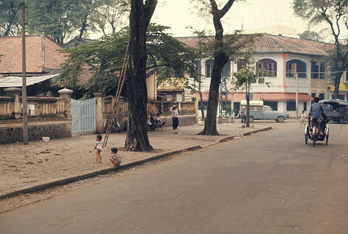 Trên đường Tôn Thất Hiệp.