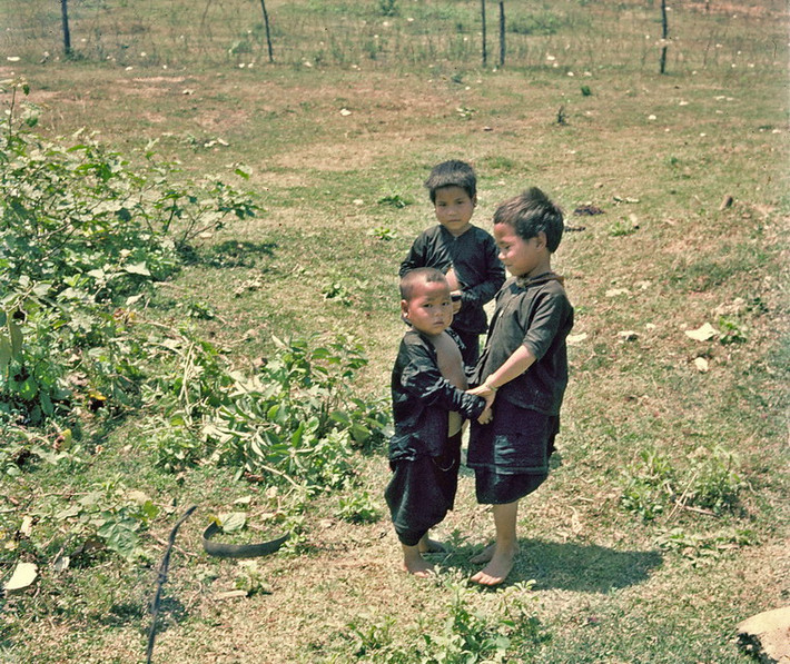 Trẻ em ở xã Hà Thành.