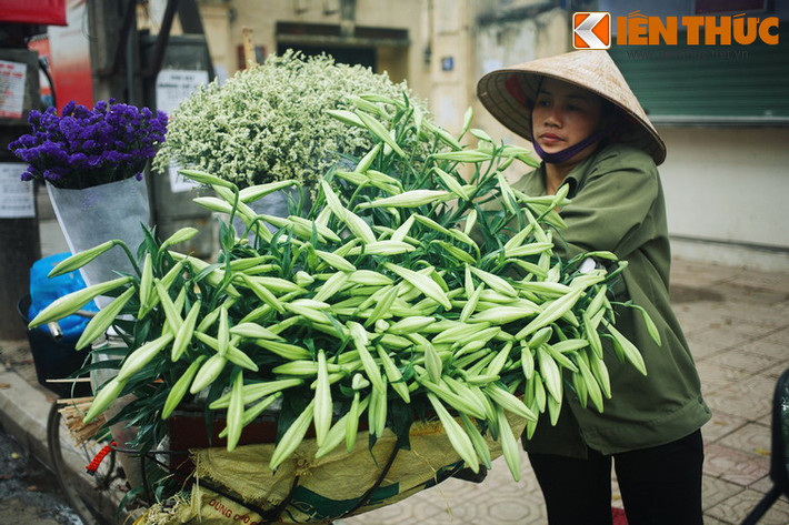 Với người Hà Nội, tháng 4 là mùa hoa loa kèn. Tuy nhiên, không phải ai cũng biết về xuất xứ và truyền thuyết về loài quyến rũ này.