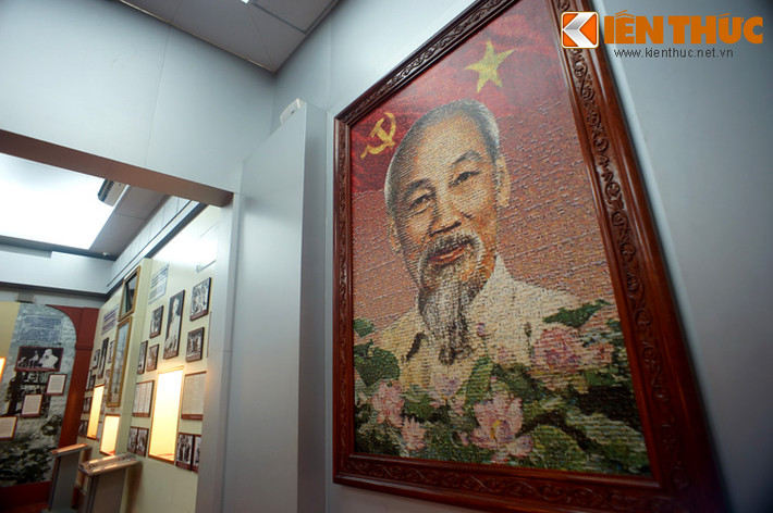 Khi ghé thăm Bảo tàng Hồ Chí Minh ở TP HCM, nhiều du khách không khỏi trầm trồ trước một tác phẩm nghệ thuật kỳ công về Bác Hồ.