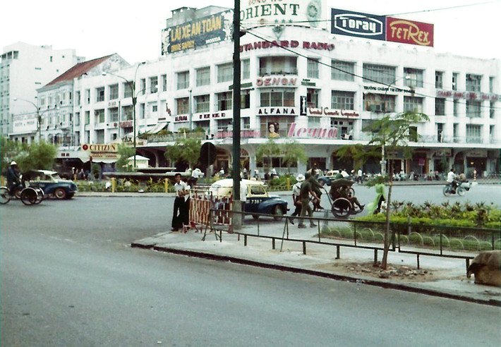 Thương xá TAX ở Sài Gòn năm 1972.