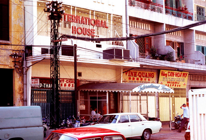 Trường ngoại ngữ International House ở số 57 Nguyễn Huệ.