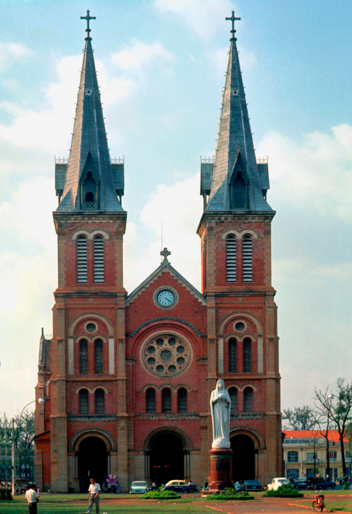 Nhà thờ Đức Bà.