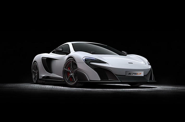 McLaren 675LT sở hữu 3 sức mạnh nổi bật bật là sức mạnh vượt trội, trọng lượng nhẹ và trải nghiệm lái tột bậc. Chữ “LT” trong tên mã của xe là viết tắt, biểu thị cho cụm từ “Longtail”, tức thân xe được kéo dài ở phần đuôi.
