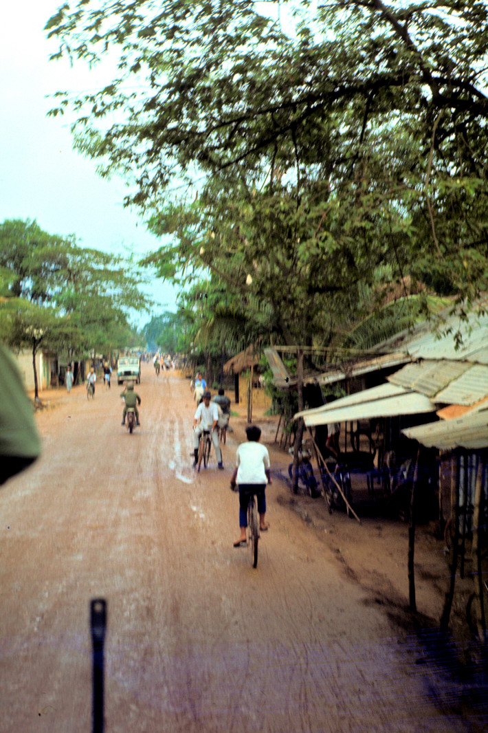 Trên Quốc lộ 1 ở Chu Lai năm 1967. Ảnh: Arty611.smugmug.com.