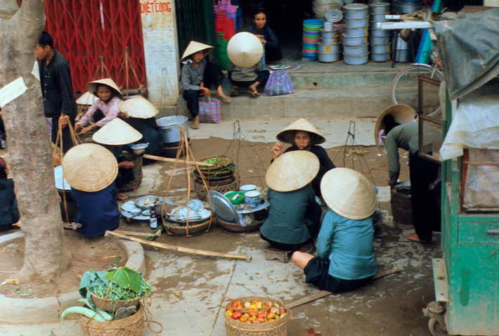 Các quầy hàng rong vỉa hè. Ảnh: Arty611.smugmug.com.