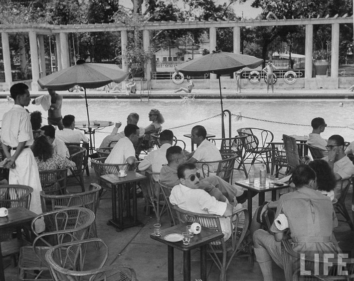 Một số hình ảnh khác về hồ bơi CLB Thể thao Sài Gòn trước 1975.