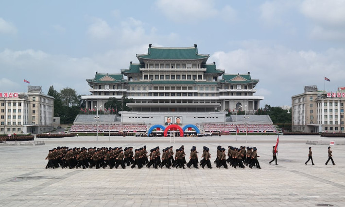 Đại học tập đường Nhân dân là thư viện trung ương tại thủ đô Bình Nhưỡng. Công trình được xây năm 1982 theo kiến trúc hiện đại kết hợp truyền thống.