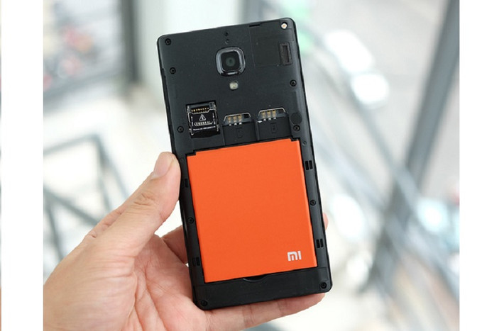 Redmi 1S hỗ trợ 2 SIM.