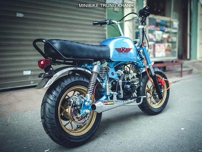 Vốn được trang bị động cơ nguyên bản có dung tích chỉ 50 cc, tuy nhiên chiếc Honda Gorilla độ đã được xưởng nâng dung tích lên thành 70 cc để "có lực" hơn. Bên cạnh đó, một nâng cấp đáng giá khác của chiếc xe đó là động cơ được chế thêm bộ đề tiện dụng, thay vì khởi động chỉ bằng cần đạp như nguyên bản.