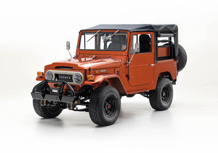 Từng là mẫu xe địa hình có giá rẻ, ngày nay những chiếc T oyota Land Cruiser FJ40 thế hệ thứ 2, sản xuất từ năm 1960 tới 1984 được dân chơi offroad và các nhà sưu tầm "săn lùng". Chính vì vậy, ngày càng có nhiều công ty và xưởng độ được mở ra để phục chế và nâng cấp dòng xe này, trong đó có The FJ Company tại Mỹ.