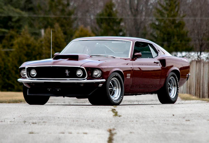 Ford Mustang Boss 429 là phiên bản đặc biệt của dòng xe "cơ bắp" Ford Mustang, chỉ được sản xuất vào năm 1969 và 1970. Mustang Boss 429 đã được Ford phát triển dựa trên dòng Mustang Boss 302 ra mắt trước đó, vốn để cạnh tranh với đối thủ Chevrolet Camarto từ GM.