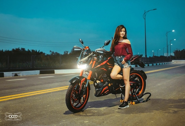 Còn được bán với tên gọi Vixion ở Indonesia, Yamaha FZ150i được trang bị động cơ 4 thì, xy-lanh đơn, SOHC, 4 van, làm mát bằng dung dịch, dung tích 150cc, sản sinh công suất 16,6 mã lực tại 8.500 v/ph và mô-men xoắn cực đại 14,5 Nm tại 7.500 v/ph.